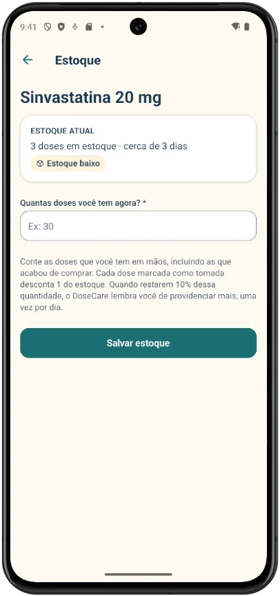 Tela de estoque da Sinvastatina 20 mg: 3 doses em estoque, cerca de 3 dias, com o aviso Estoque baixo e o campo para informar quantas doses você tem agora.